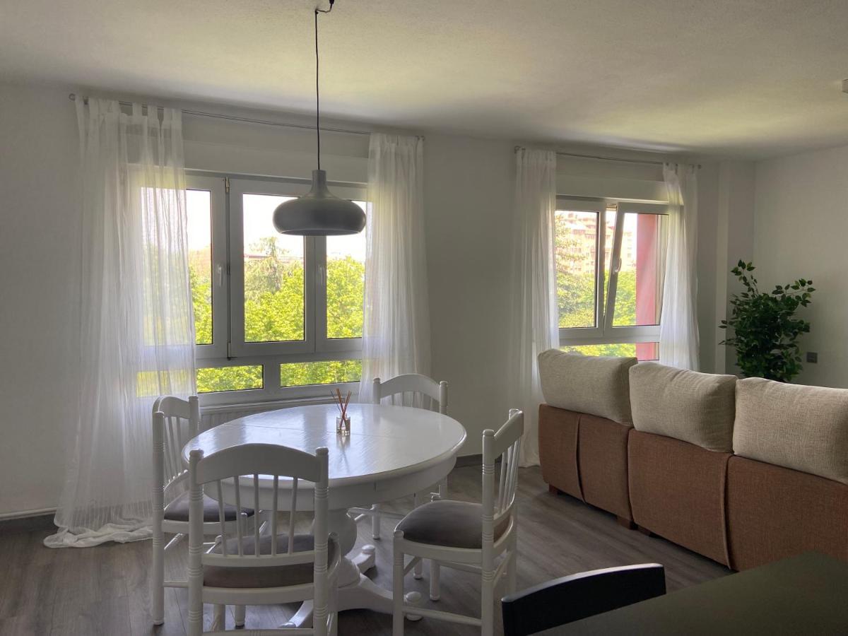 173A Amplio Apartamento Moderno Gijon Bagian luar foto